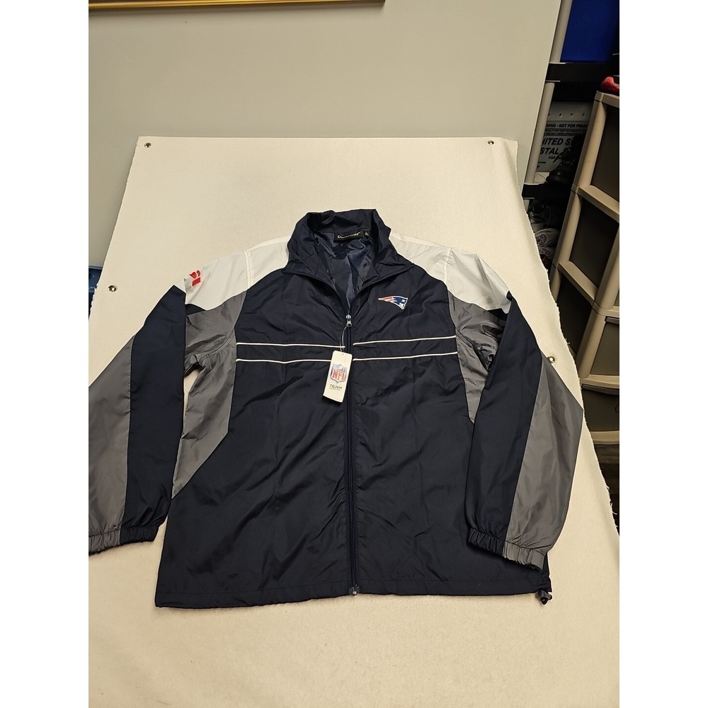 Dunbrooke New England Patriots NFL Windbreaker Jacket Navy Mens‎ XL NWT